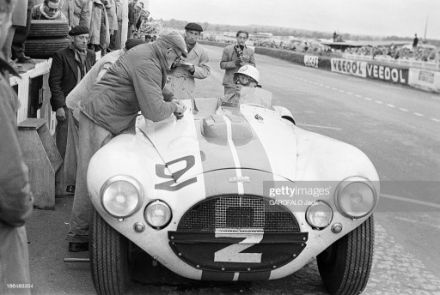 William Spear i Sherwood Johnston – C4-R Chrysler.